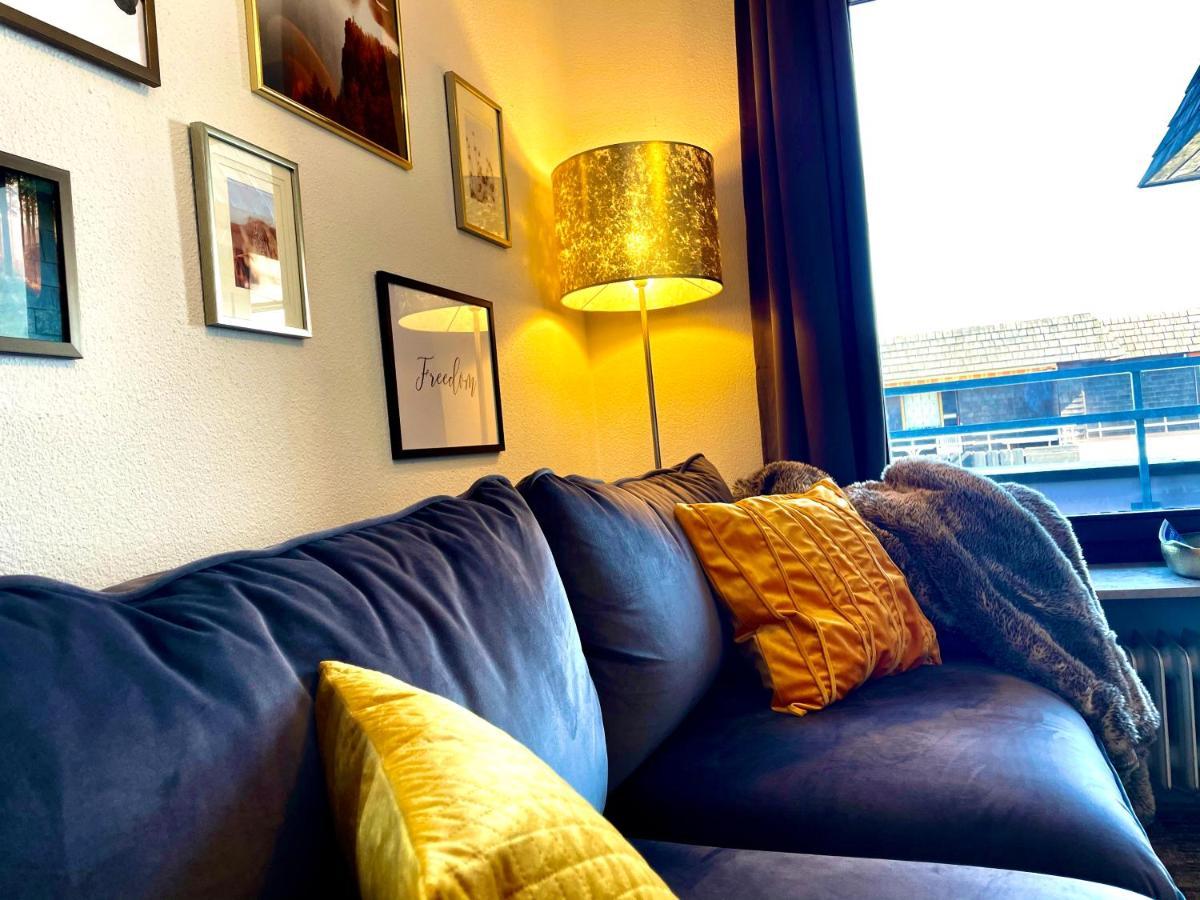 Gemuetliche Ferienwohnung Mit Kostenfreiem Pool Höchenschwand Exterior foto