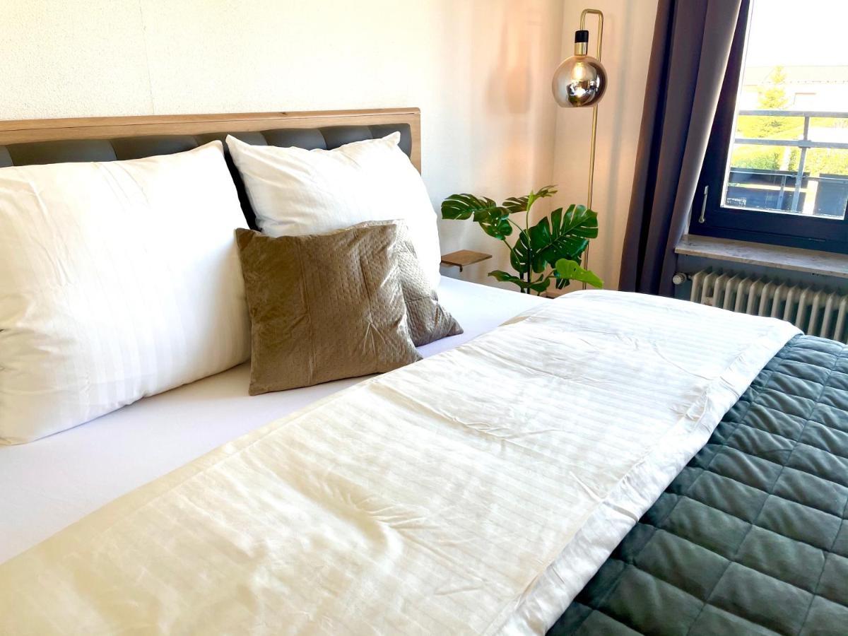 Gemuetliche Ferienwohnung Mit Kostenfreiem Pool Höchenschwand Exterior foto