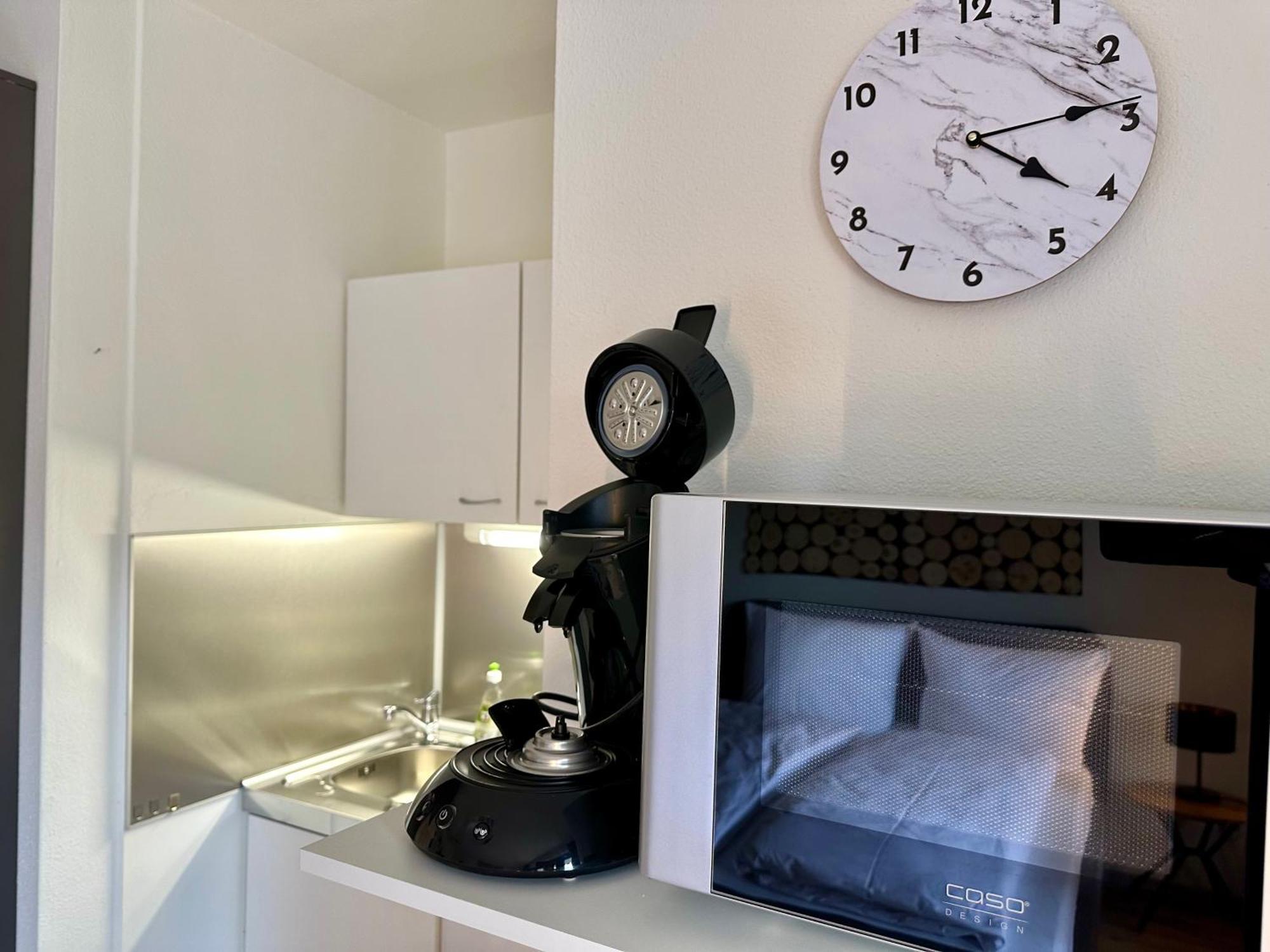 Gemuetliche Ferienwohnung Mit Kostenfreiem Pool Höchenschwand Exterior foto